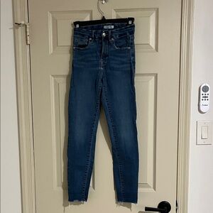 Good American Dark Blue Skinny Crop Jeans CE016
